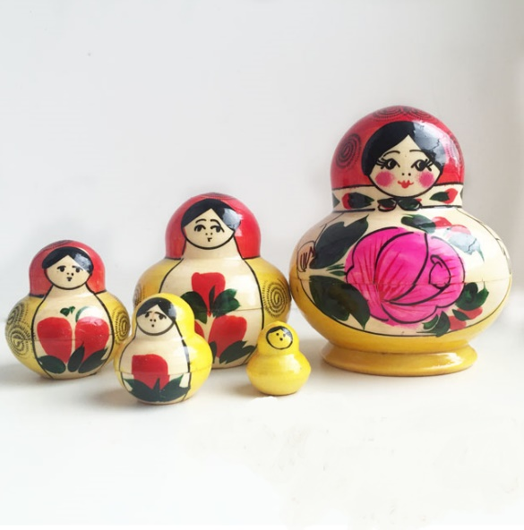 Matryoshka traditional "Flashlight" 5 dolls