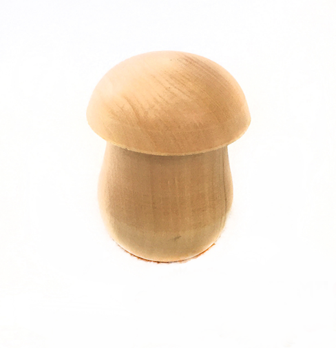 Mushroom salt shaker without painting